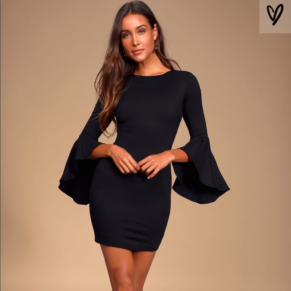 Lulus Dresses & Skirts - NWT lulus flounce sleeve dress